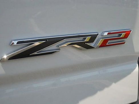 Used 2026 Chevrolet Silverado 2500 ZR2 AWD/4WD image 45