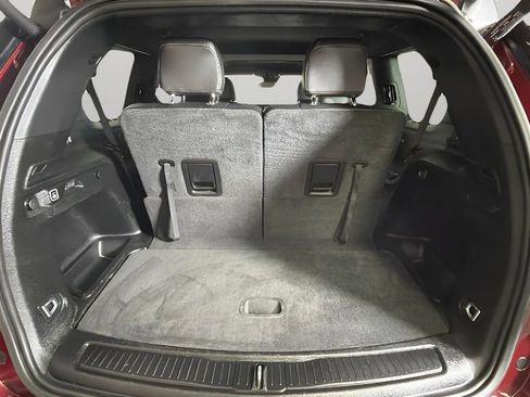 Used 2022 Jeep Grand Cherokee L Laredo RWD image 38