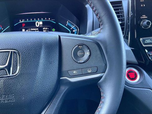 Used 2024 Honda Odyssey Sport image 19