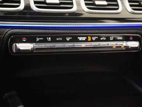 Certified 2023 Mercedes-Benz Maybach GLS 600 4MATIC image 25
