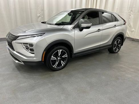 Used 2023 Mitsubishi Eclipse Cross AWD image 2