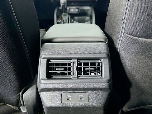 Used 2025 Honda Accord Sport image 38