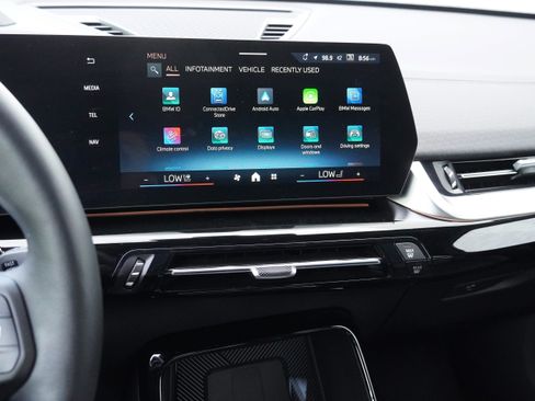 Certified 2025 BMW X2 xDrive28i AWD/4WD image 23