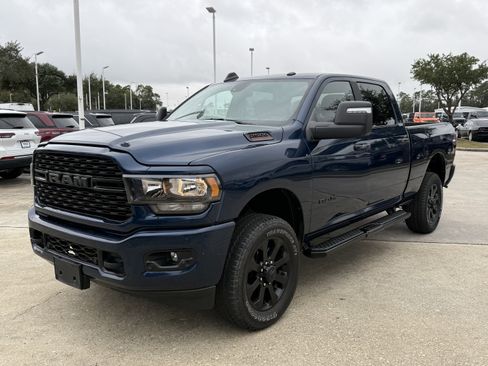 Used 2024 RAM 2500 Big Horn w/ Night Edition image 9