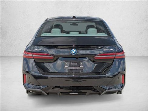 New 2027 BMW 550e xDrive w/ Executive Package AWD/4WD image 8