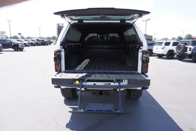 Used 2026 Ford F350 Platinum AWD/4WD image 12