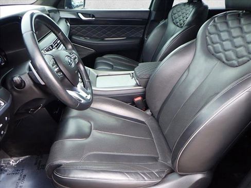 Used 2022 Hyundai Palisade Calligraphy image 11
