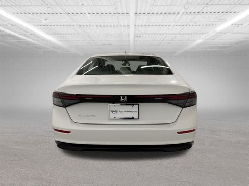 Used 2024 Honda Accord LX image 4