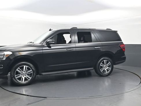 Used 2024 Ford Expedition Limited AWD/4WD image 8