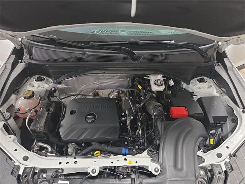 Certified 2025 Chevrolet TrailBlazer LT w/ Driver Confidence Package image 28