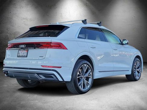 Used 2023 Audi Q8 Premium Plus w/ Premium Plus Package AWD/4WD image 3