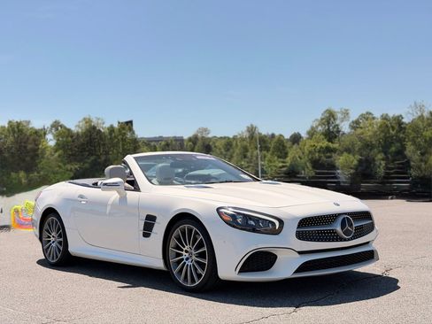 Used 2017 Mercedes-Benz SL 450 image 17