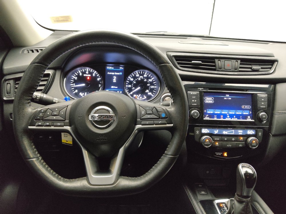 Used 2019 Nissan Rogue SL FWD image 22