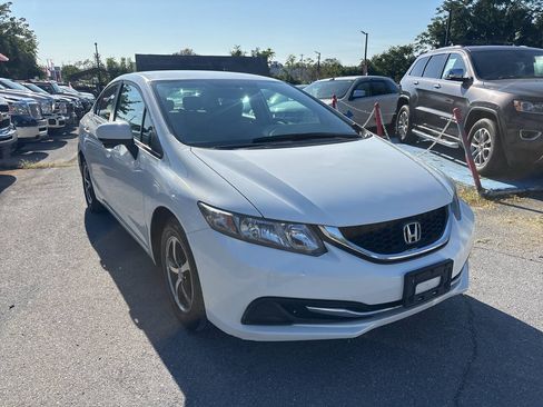 Used 2015 Honda Civic SE image 3