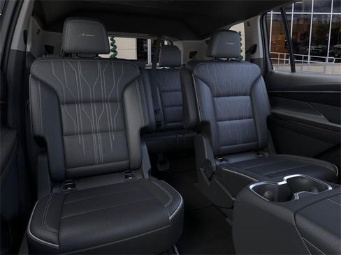 New 2026 Buick Enclave Avenir image 17