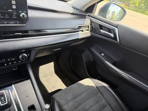 Used 2024 Mitsubishi Outlander SE AWD/4WD image 12