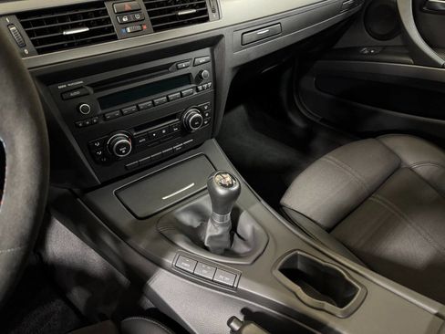 Used 2011 BMW M3 Sedan image 25