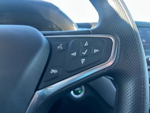 Used 2024 Chevrolet Equinox LS image 33