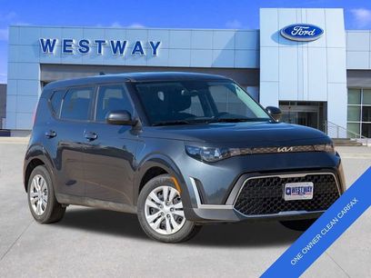 Used 2025 Kia Soul LX
