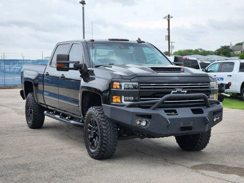 Certified 2019 Chevrolet Silverado 2500 LTZ w/ Duramax Plus Package AWD/4WD image 3