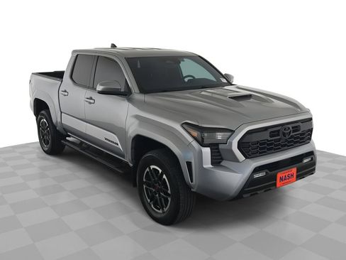 Used 2024 Toyota Tacoma TRD Sport RWD image 1