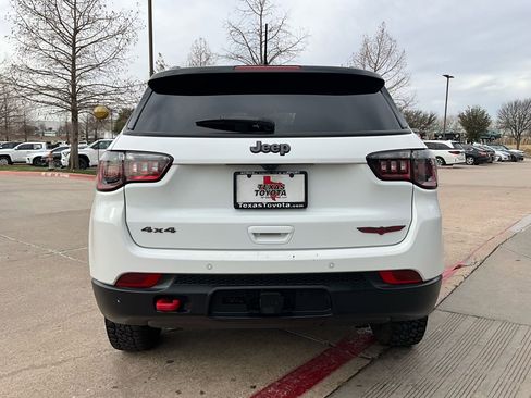 Used 2025 Jeep Compass Trailhawk w/ Trailer Tow Group image 7