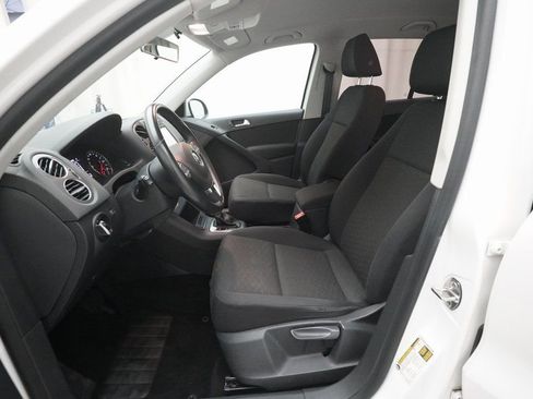 Used 2013 Volkswagen Tiguan SEL image 7