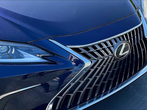 Used 2022 Lexus ES 350 w/ Premium Package FWD image 29