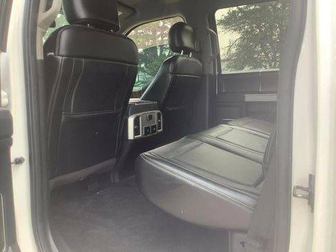 Used 2017 Ford F150 Lariat AWD/4WD image 18