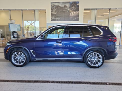 Used 2024 BMW X5 xDrive40i AWD/4WD image 8