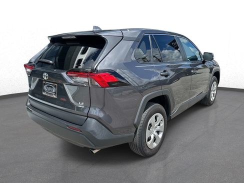 Used 2023 Toyota RAV4 LE AWD/4WD image 3