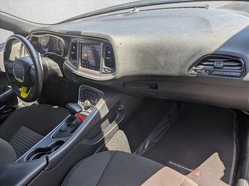 Used 2021 Dodge Challenger R/T Scat Pack w/ Shaker Package image 22