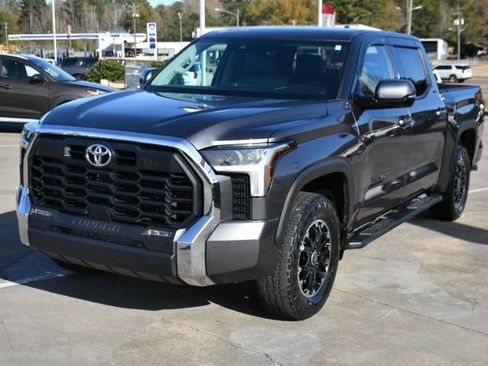 Used 2022 Toyota Tundra SR5 image 1