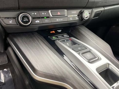 Used 2021 Honda Clarity Touring image 13