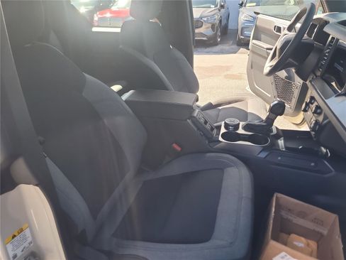 New 2025 Ford Bronco 4-Door image 18
