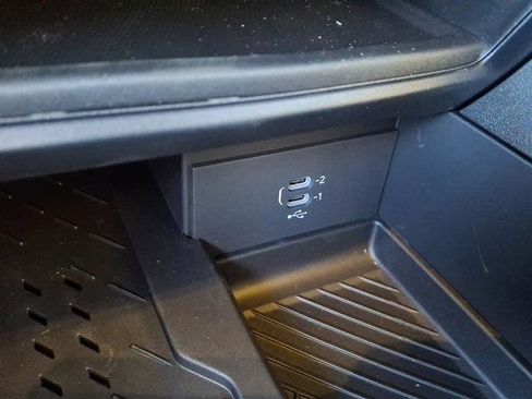 New 2026 Chrysler Pacifica Limited w/ S Appearance Package image 21