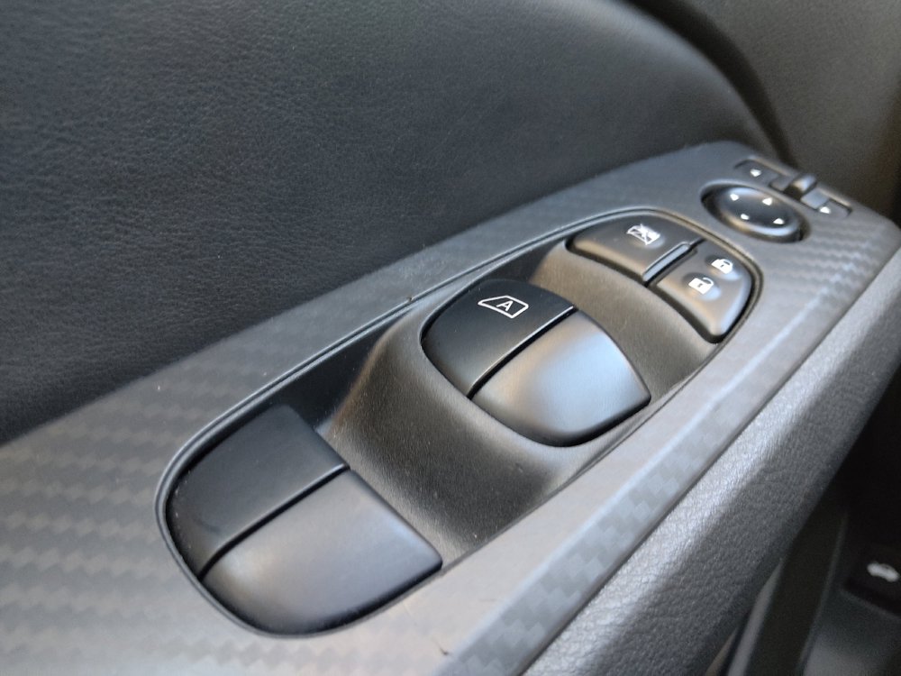 Used 2024 Nissan Altima 2.5 S FWD image 27