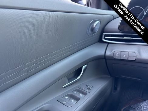 Used 2024 Hyundai Elantra SEL FWD image 14