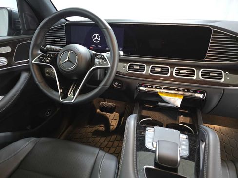 Certified 2026 Mercedes-Benz GLE 350 4MATIC image 11