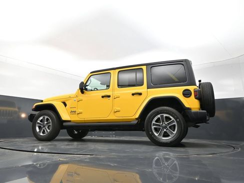 Used 2021 Jeep Wrangler Unlimited Sahara AWD/4WD image 24
