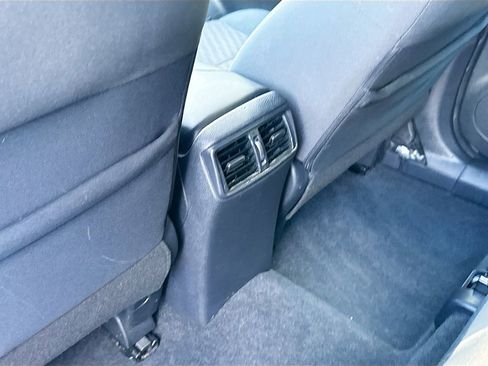 Used 2020 Nissan Rogue AWD image 29