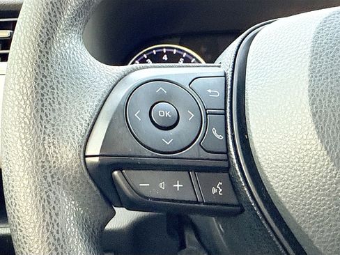 Used 2019 Toyota RAV4 XLE image 36