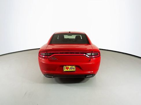Used 2022 Dodge Charger SXT image 8