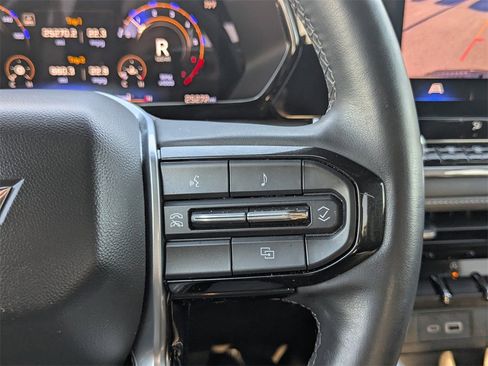 Certified 2024 Chevrolet Colorado LT w/ LT Convenience Package image 22