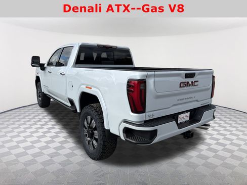 New 2026 GMC Sierra 2500 Denali w/ Denali Reserve Package image 8
