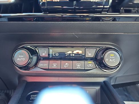 New 2026 Nissan Kicks SV w/ Charging Package image 26