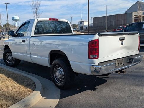 Used 2004 Dodge Ram 2500 Truck ST image 3