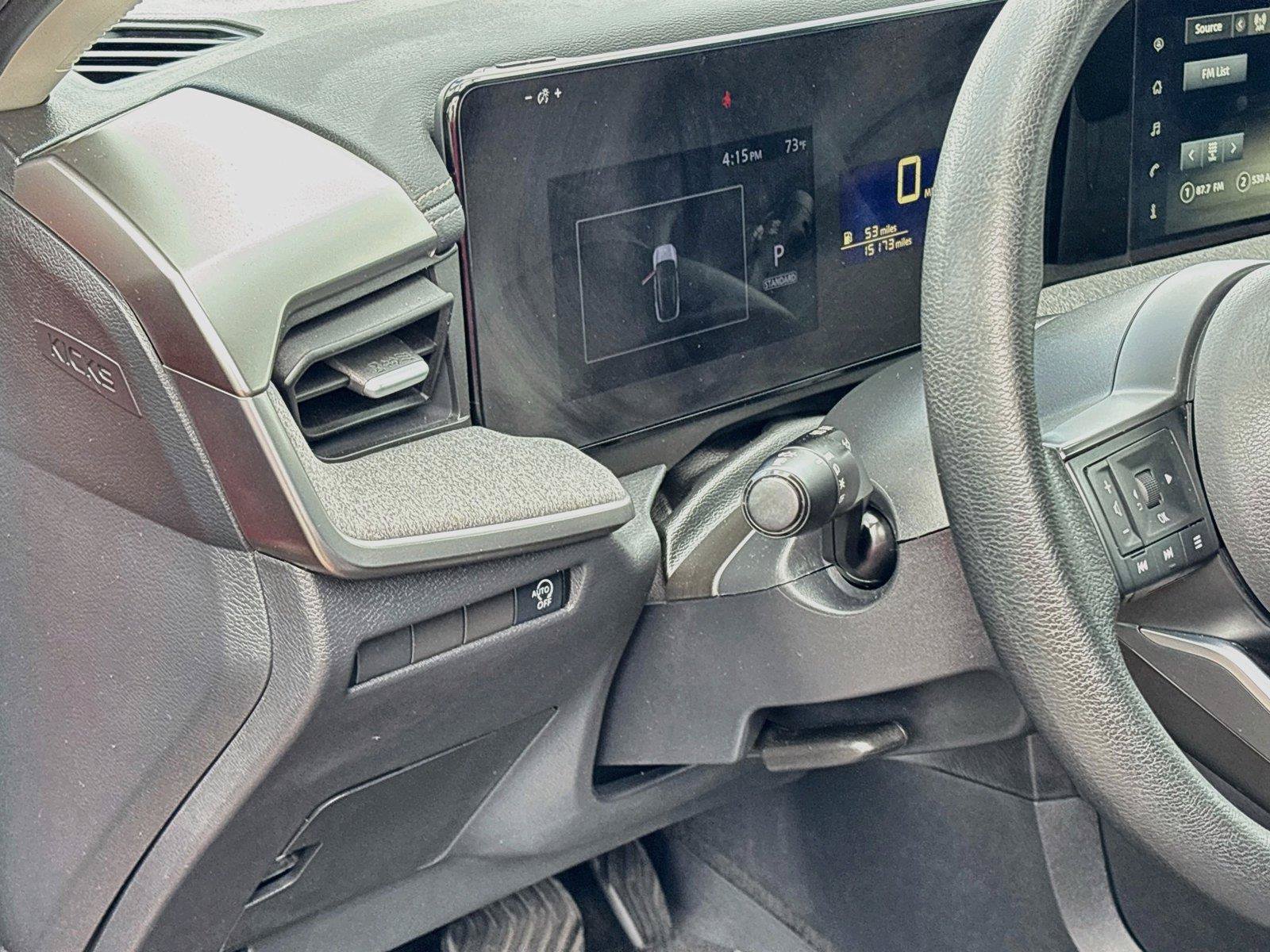 Used 2025 Nissan Kicks SV FWD image 10