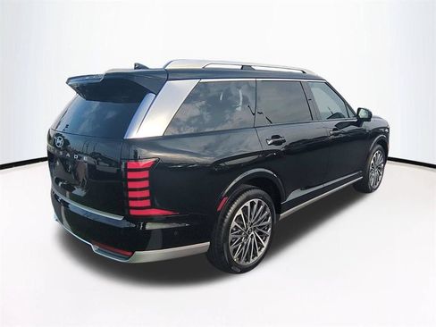 New 2026 Hyundai Palisade Calligraphy FWD image 5