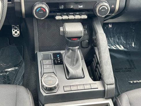 Used 2025 Toyota Tacoma TRD Sport RWD image 20